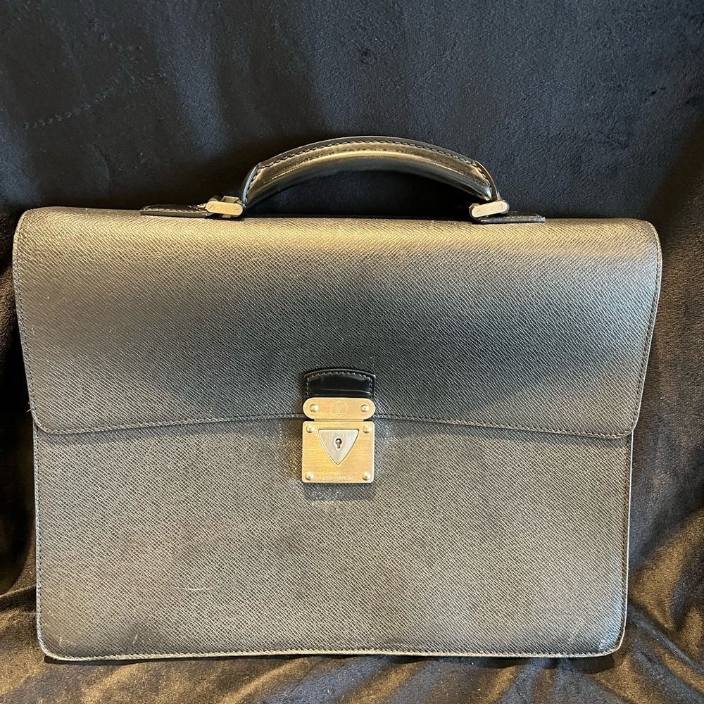 Authentic Louis Vuitton briefcase